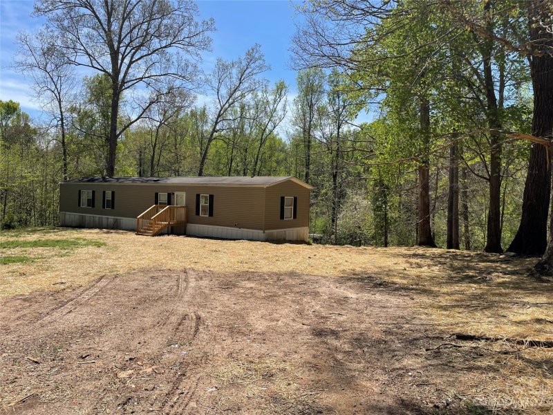 Property image 3 at 5276 Amity Lane, Iron Station, NC 28080