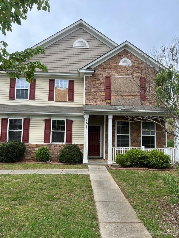 Property image 4 at 16550 Falconry Way, Charlotte, NC 28278