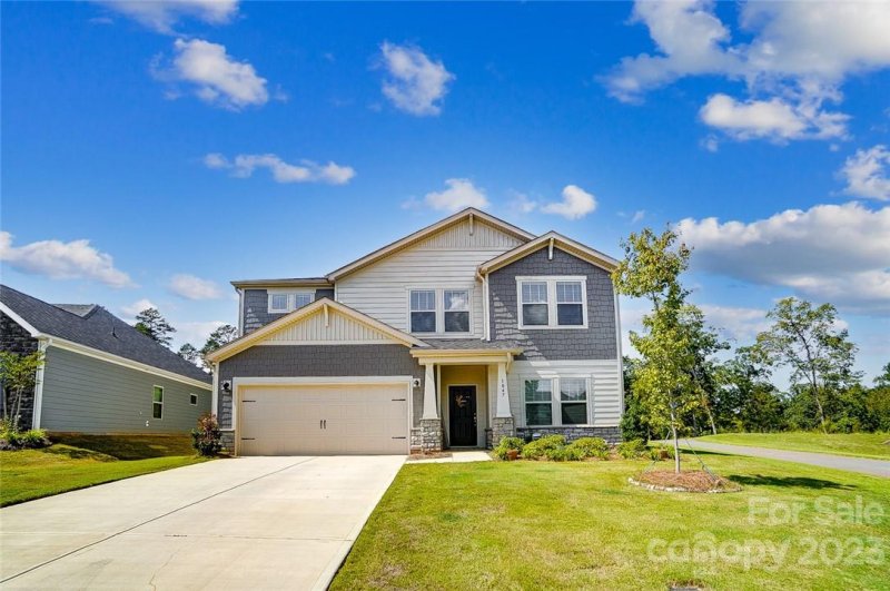 Property image 2 at 1047 Amberley Crossing Drive, Belmont, NC 28012