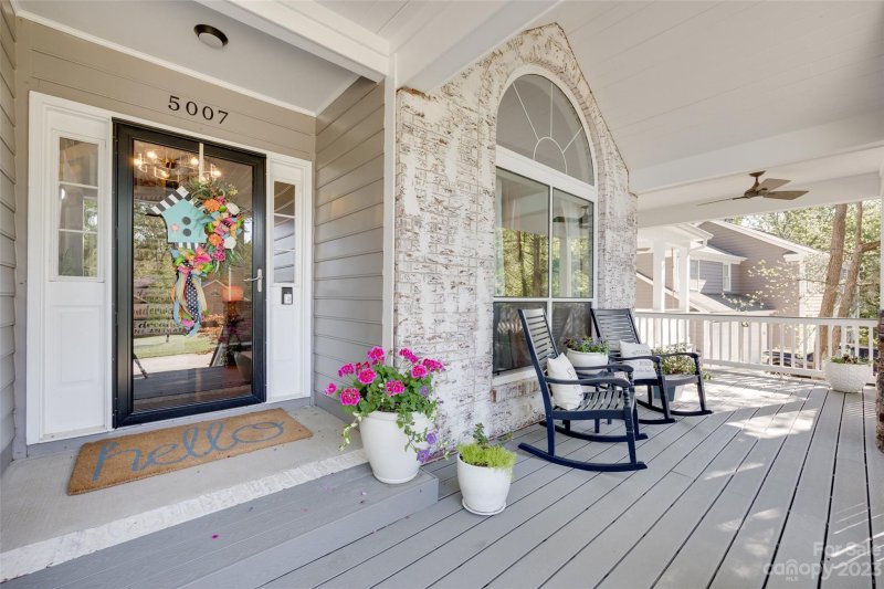 Property image 2 at 5007 Olde Stone Lane, Matthews, NC 28104