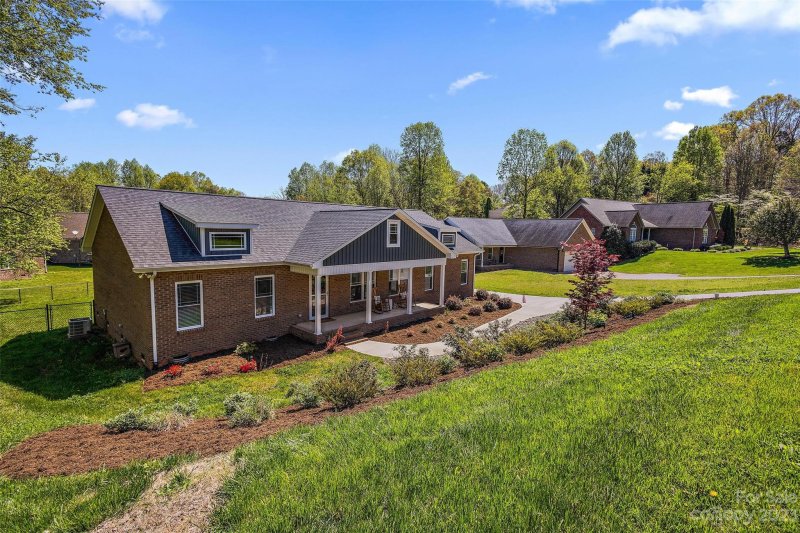 Property image 2 at 107 Spindle Drive, Maiden, NC 28650