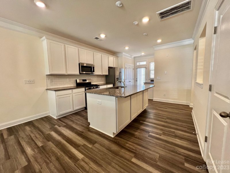 Property image 3 at 2114 Blewett Drive, Charlotte, NC 28269