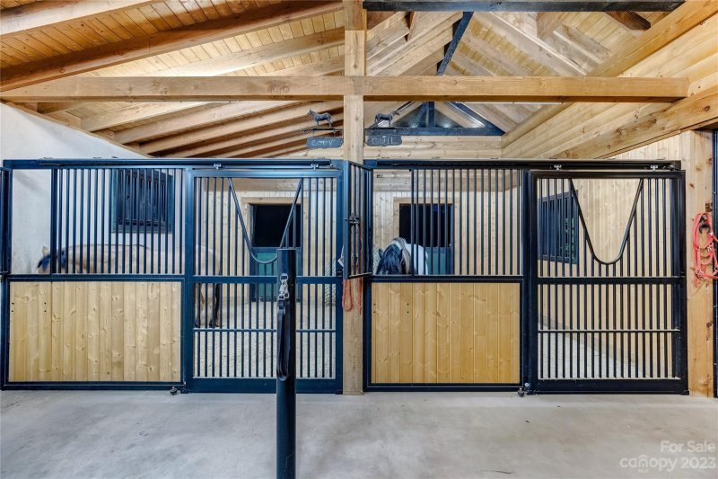 Property image 2 at 268 Pasofino Path, Sapphire, NC 28774