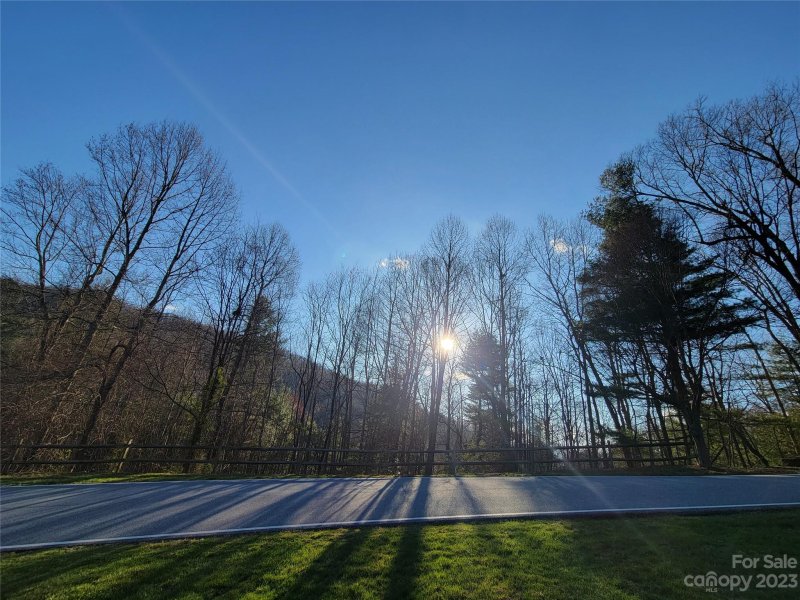 Property image 5 at 120 Somersby Parkway, Laurel Park, NC 28739