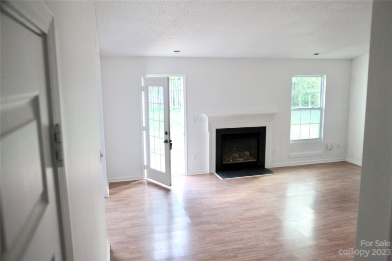 Property image 4 at 7542 Saddle Trail Lane, Charlotte, NC 28269