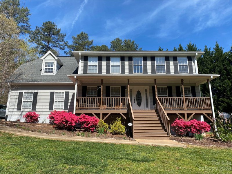 Property image 2 at 3553 Hunters Path Drive, Granite Falls, NC 28630