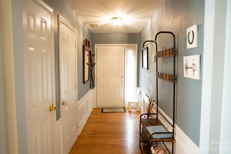 Property image 2 at 7328 Wingstone Lane, Charlotte, NC 28262