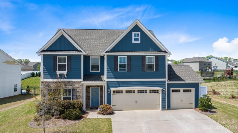 Property image 3 at 1802 Tendril Avenue, Waxhaw, NC 28173