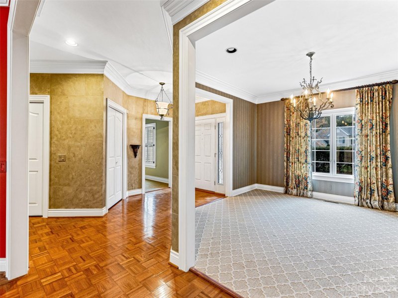 Property image 5 at 23 Clovelly Way, Asheville, NC 28803