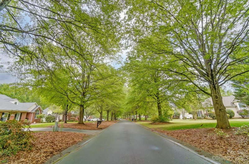 Property image 3 at 530 Dovefield Drive, Indian Trail, NC 28079