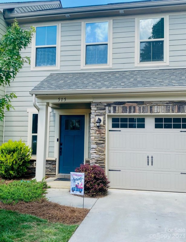 Property image 2 at 515 Park Meadows Drive, Matthews, NC 28104