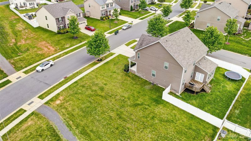 Property image 4 at 3717 English Garden Drive, Gastonia, NC 28056