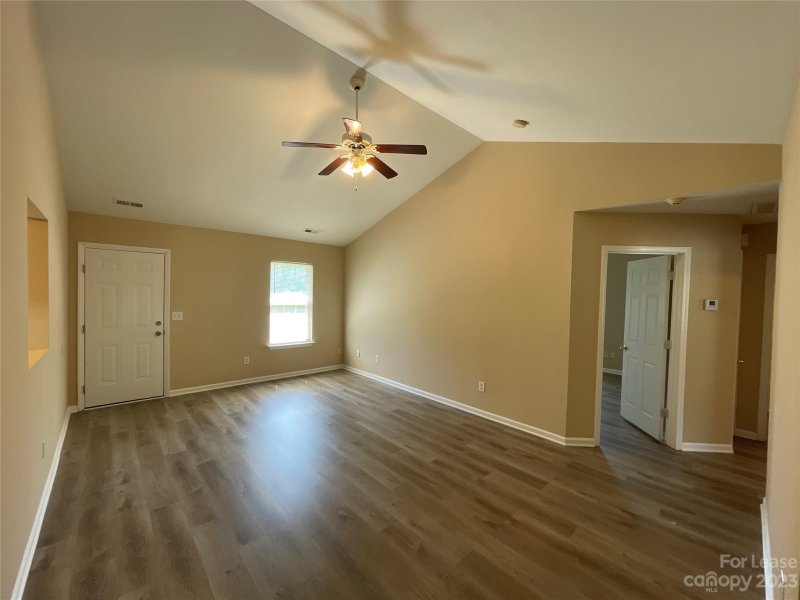 Property image 2 at 5534 Windy Valley Drive, Charlotte, NC 28208