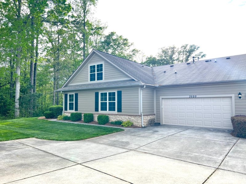 Property image 2 at 3520 S Bank Court, Matthews, NC 28105