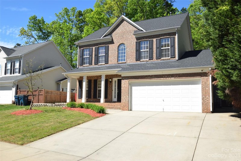 Property image 2 at 2112 Pineapple Court, Matthews, NC 28105