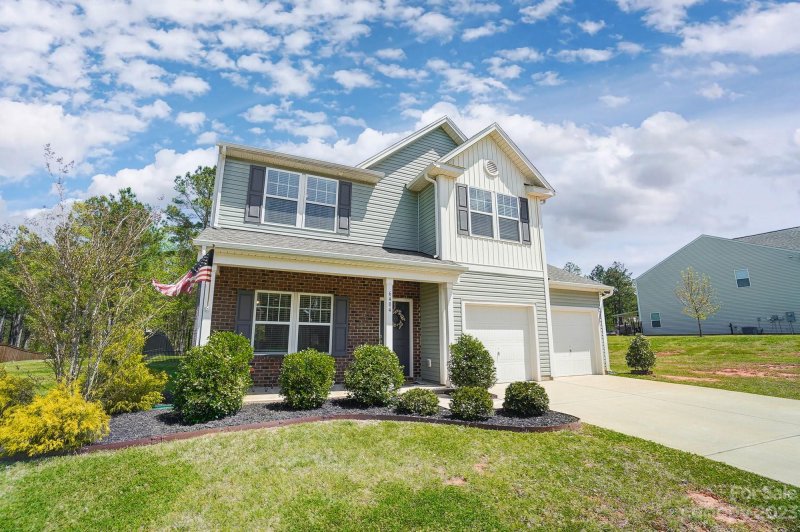 Property image 2 at 6404 Fawn Crest Drive, Waxhaw, NC 28173