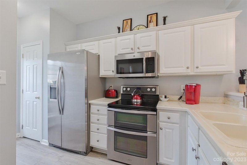 Property image 5 at 9324 Kimmel Lane, Charlotte, NC 28216