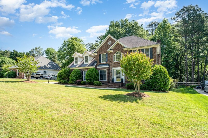 Property image 2 at 2788 Lamplighter Drive, Kannapolis, NC 28081