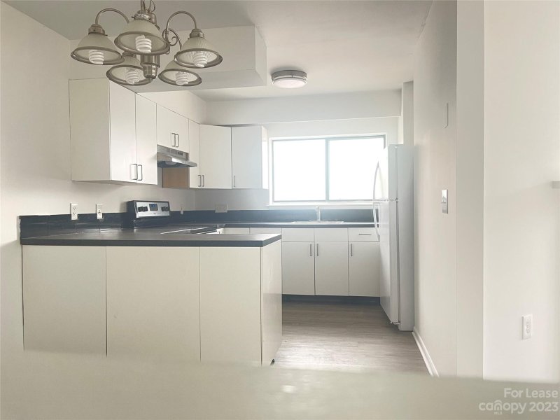 4822 Spring Lake Drive