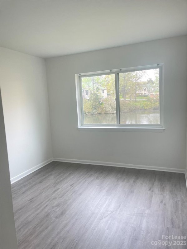 Property image 4 at 4822 Spring Lake Drive, Charlotte, NC 28212