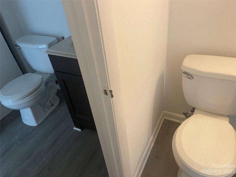 Property image 5 at 4822 Spring Lake Drive, Charlotte, NC 28212