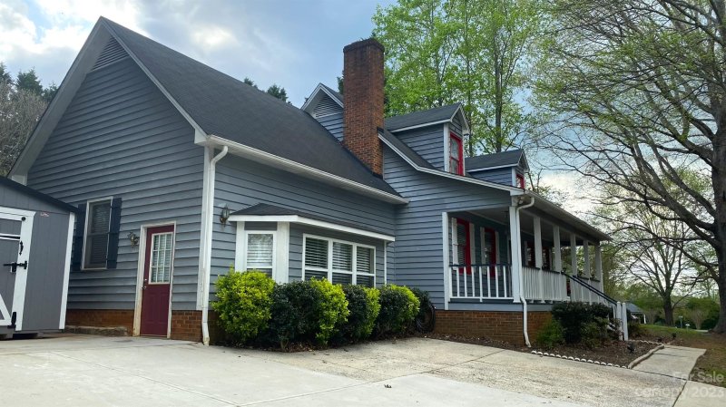 Property image 3 at 250 Hillsboro Road, Taylorsville, NC 28681