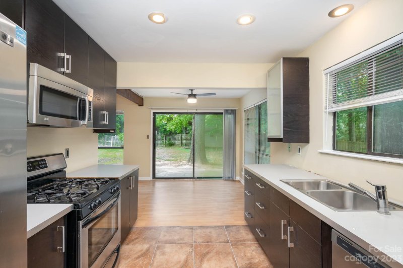 Property image 5 at 4625 Butterwick Lane, Charlotte, NC 28212