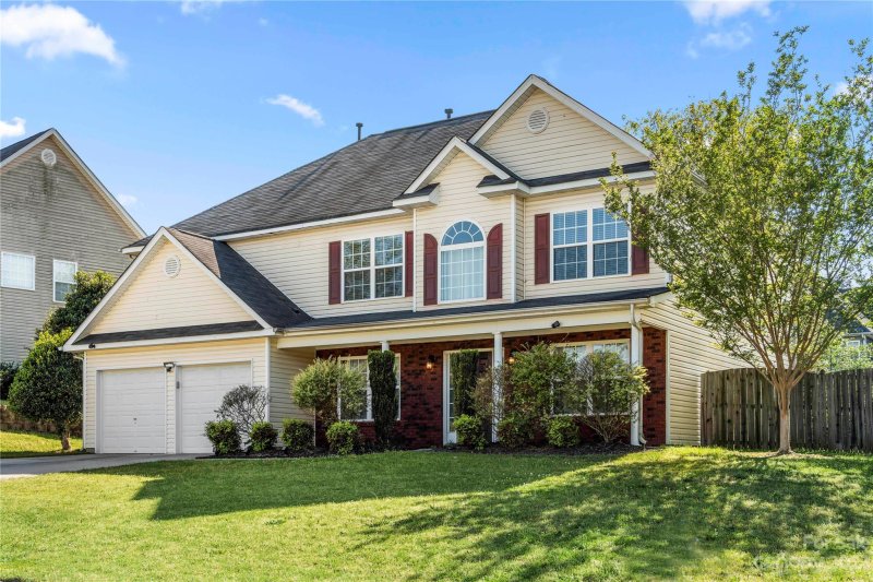 Property image 2 at 1939 Allison Circle, Rock Hill, SC 29732