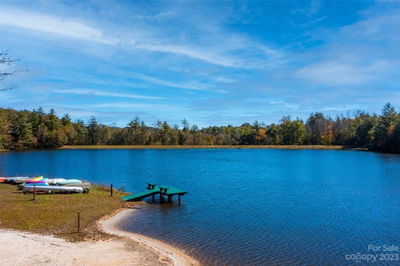 Property image 2 at 604 Swiss Pine Lake Drive, Spruce Pine, NC 28777