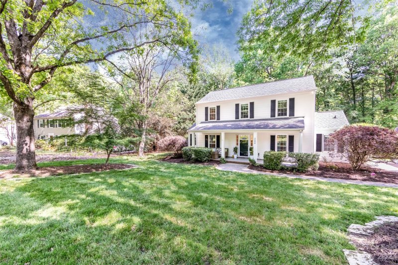 2606 Lawton Bluff Road