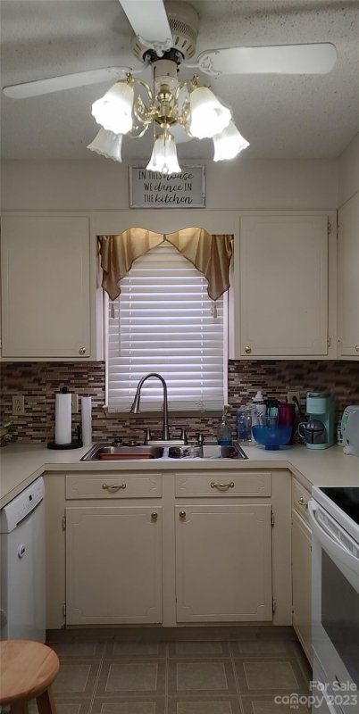 Property image 3 at 1330 5th Street, Hickory, NC 28601