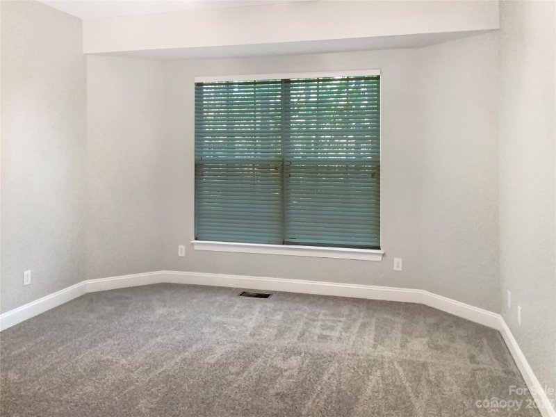 Property image 5 at 7536 Chapel Ridge Road, Charlotte, NC 28269