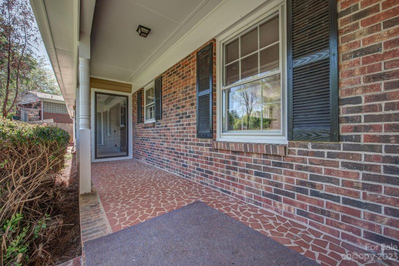 Property image 3 at 3106 Canterberry Drive, Gastonia, NC 28056