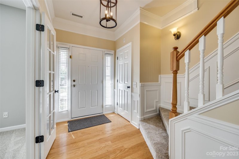 Property image 2 at 10420 Winslet Drive, Charlotte, NC 28277