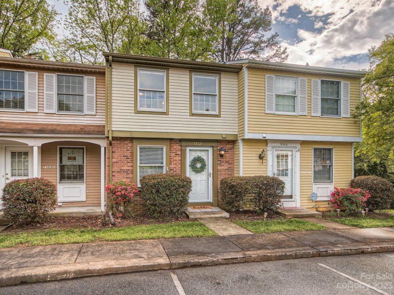 Property image 2 at 7352 Pebblestone Drive, Charlotte, NC 28212