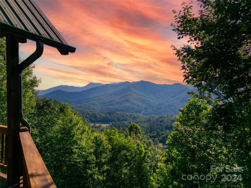 Property image 3 of 22 Kako Ridge in Beechwood, Sylva, NC 28779