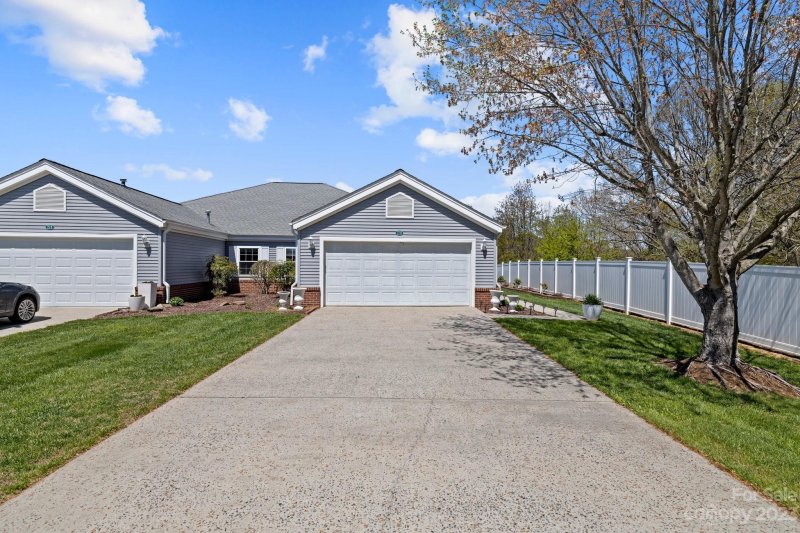 Property image 2 at 27b Heather Way, Candler, NC 28715