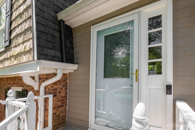 Property image 5 at 1624 Buckingham Avenue, Gastonia, NC 28054