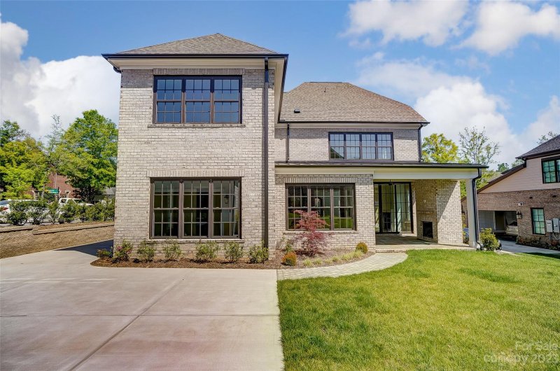 Property image 3 at 9413 Heydon Hall Circle, Charlotte, NC 28210