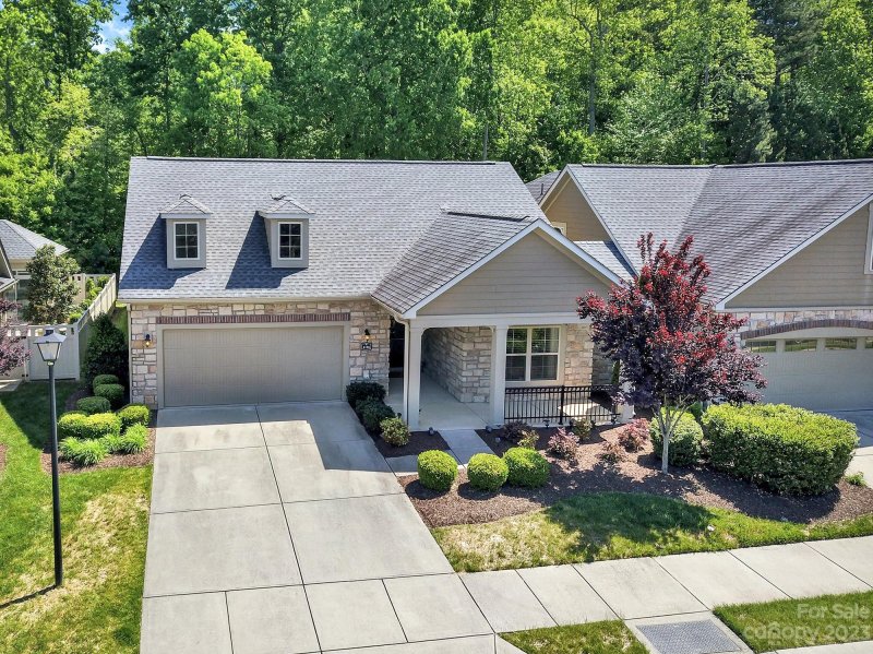 Property image 2 at 5128 Polo Gate Boulevard, Charlotte, NC 28216