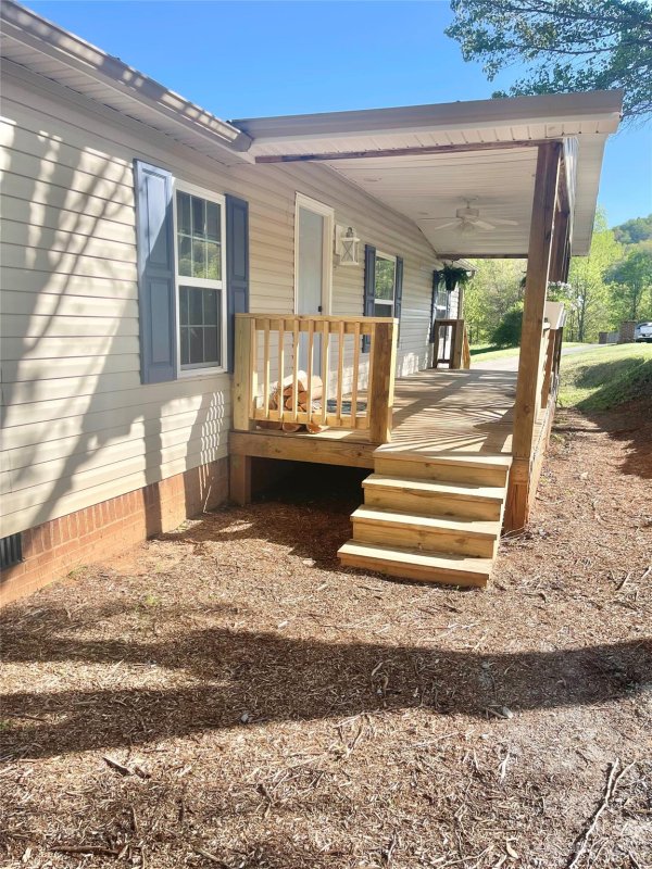 Property image 3 at 105 Short Meadow Drive, Candler, NC 28715