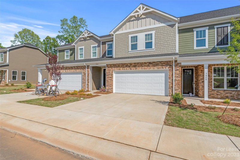 Property image 3 at 7044 Heron Rookery Way, Charlotte, NC 28214