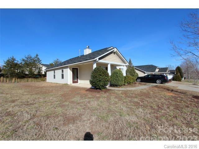 Property image 2 at 118 Peterborough Drive, Mooresville, NC 28115