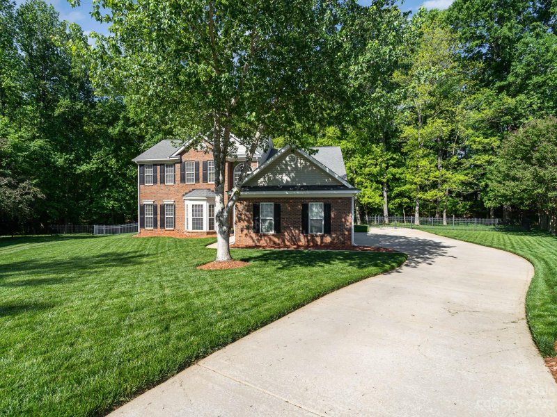 Property image 4 at 6105 Blackgate Court, Waxhaw, NC 28173