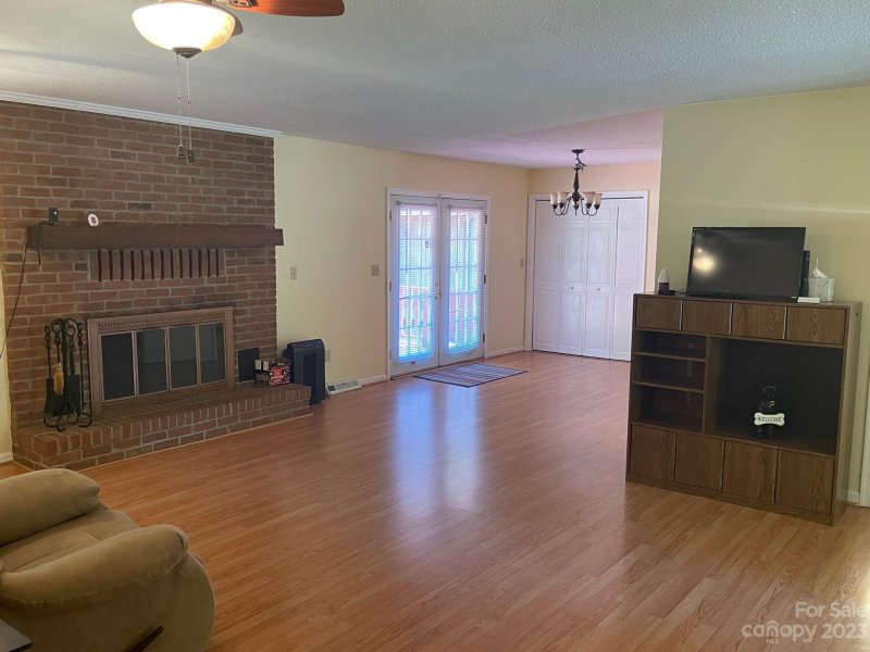 Property image 5 at 1554 Oakridge Drive, Salisbury, NC 28146