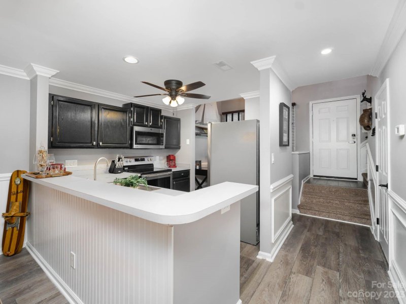 Property image 5 at 9225 Ravenwing Drive, Charlotte, NC 28262