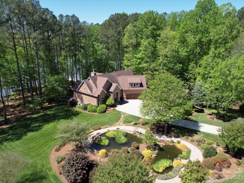 Property image 2 at 901 Sunset Pointe Drive, Salisbury, NC 28146