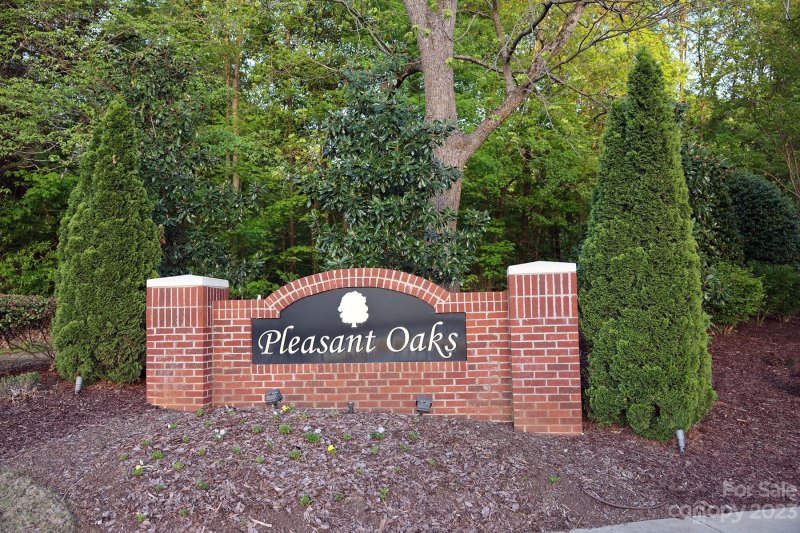 Property image 4 at 381 Pleasant View Lane, Concord, NC 28025