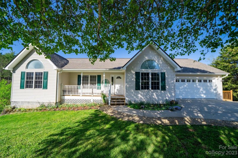 102 Ridge Brook Drive