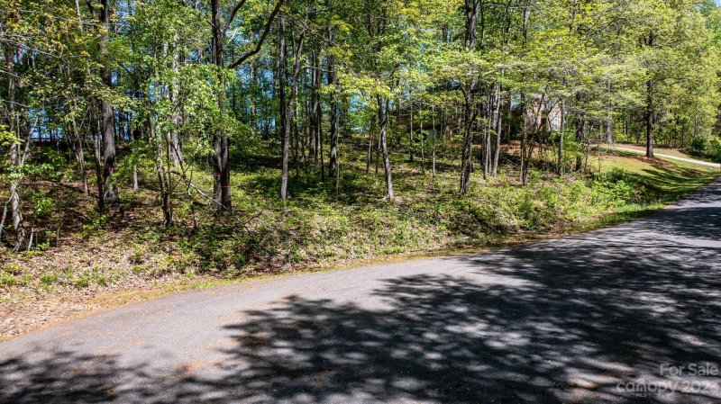 Property image 3 at 2972 Dogwood Street, Newton, NC 28658